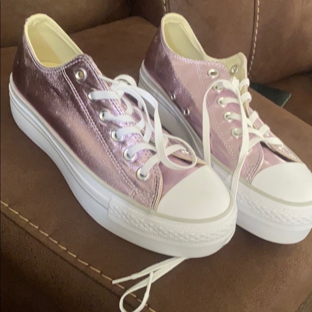 Converse - Picture 4 of 6